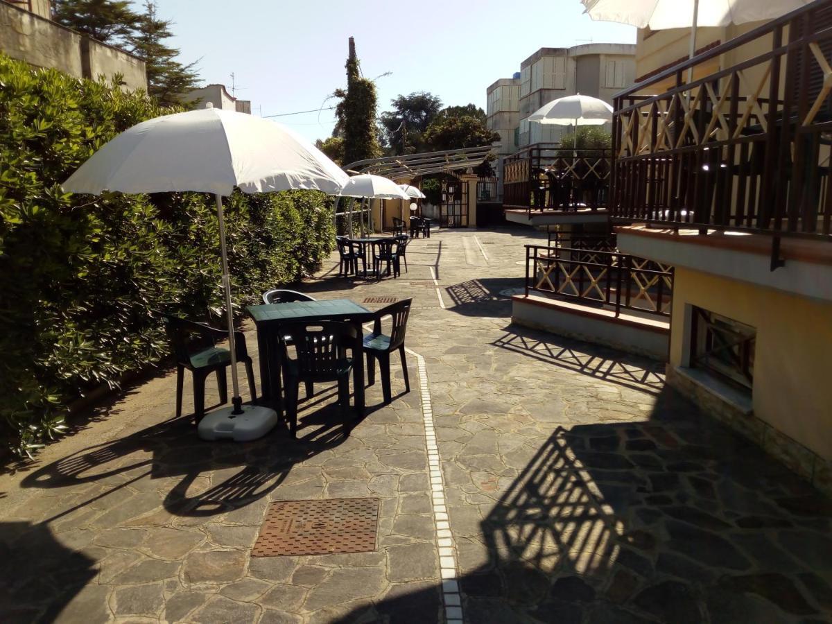 Villa Paeonia Paestum Eksteriør billede